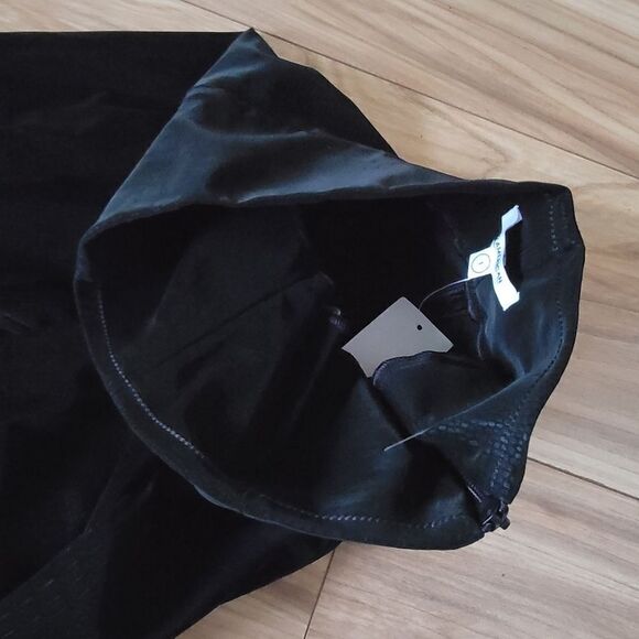 🆕️ Good American Croc Exec Faux Leather Tonal Snake High Waist Pants in Black - Picture 10 of 15